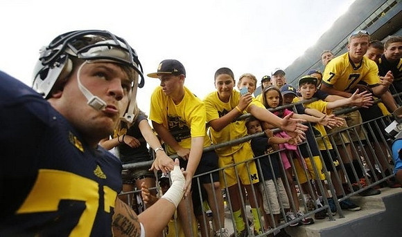 Taylor Lewan (77)
