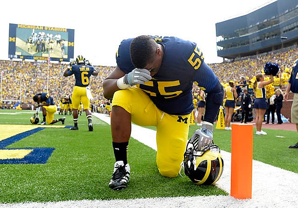Blake Countess (18), Raymon Taylor (6), and Jibreel Black (55)
