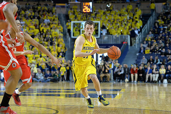 Andrew Dakich (11)