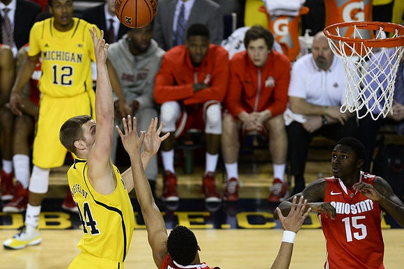Muhammad-Ali Abdur-Rahkman (12) and Max Bielfeldt (44)