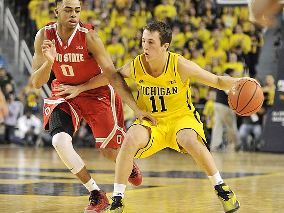 Andrew Dakich (11)