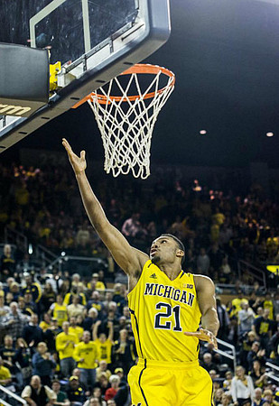 Zak Irvin (21)