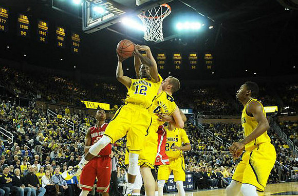 Muhammad-Ali Abdur-Rahkman (12), Max Bielfeldt (44), Aubrey Dawkins (24), and Max Bielfeldt (44)