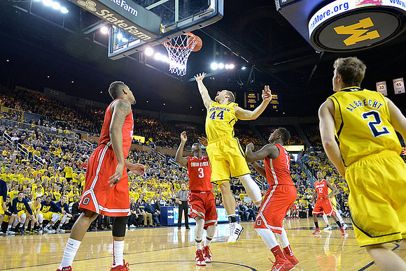 Max Bielfeldt (44) and Spike Albrecht (2)