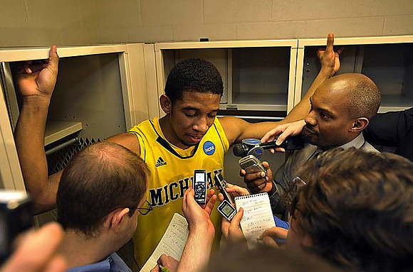 Darius Morris (4)