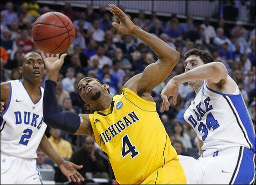 Darius Morris (4)
