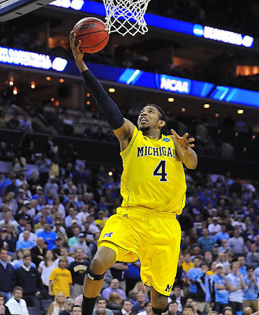 Darius Morris (4)