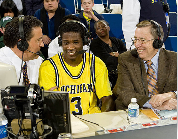 Steve Lavin , Manny Harris (3), and Brent Musburger