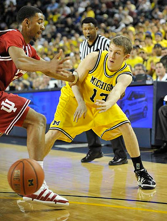 Matt Vogrich (13)