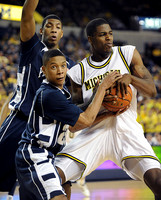 DeShawn Sims (34)
