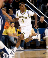 Manny Harris (3)