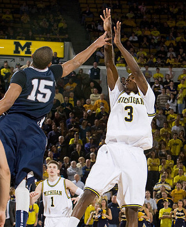 Manny Harris (3) and Stu Douglass (1)