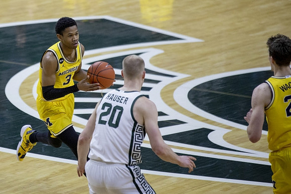Zeb Jackson (3) and Franz Wagner (21)