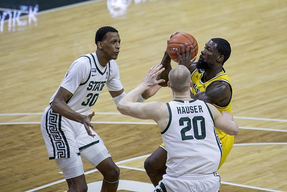 Chaundee Brown Jr. (15)