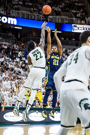 Zak Irvin (21)