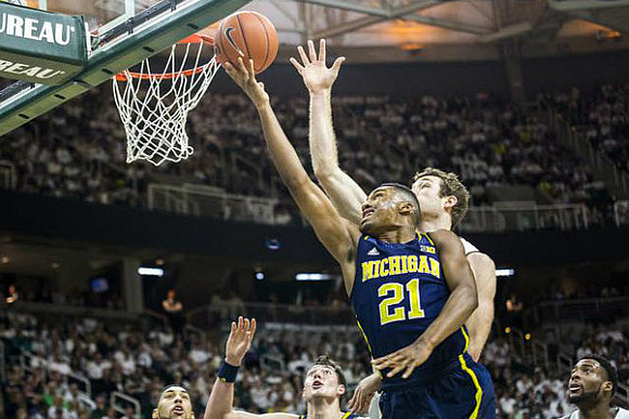 Zak Irvin (21)