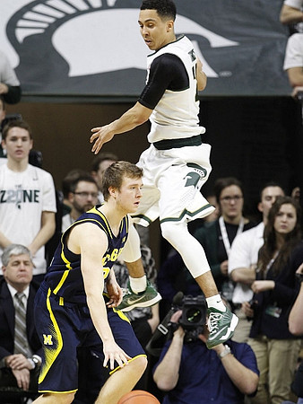 Spike Albrecht (2)