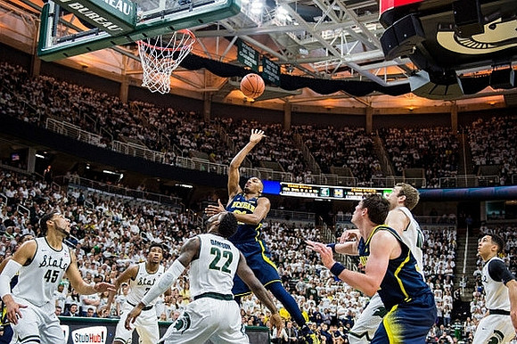 Zak Irvin (21) and Ricky Doyle (32)