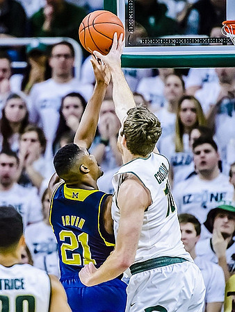 Zak Irvin (21)