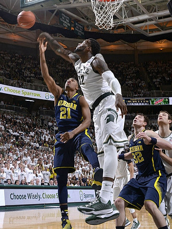 Zak Irvin (21) and Ricky Doyle (32)