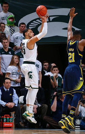 Zak Irvin (21)