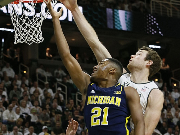 Zak Irvin (21)