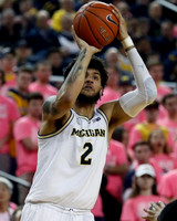 Isaiah Livers (2)