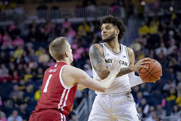 Isaiah Livers (2)