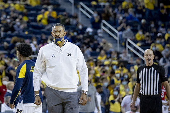 Jace Howard (25) and Juwan Howard