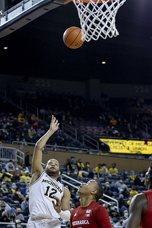 DeVante' Jones (12)