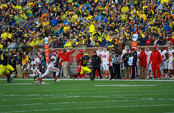 A.J. Williams (84) and Fitzgerald Toussaint (28)