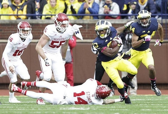 Dennis Norfleet (23) and Jeremy Clark (34)