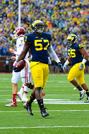 Frank Clark (57) and Jibreel Black (55)