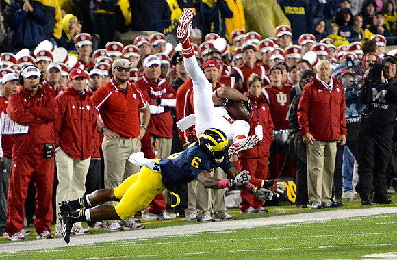 Raymon Taylor (6)