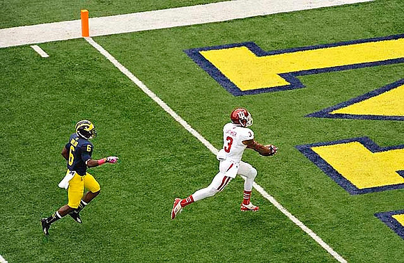 Raymon Taylor (6)