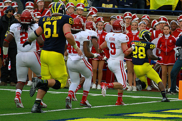 Graham Glasgow (61) and Fitzgerald Toussaint (28)