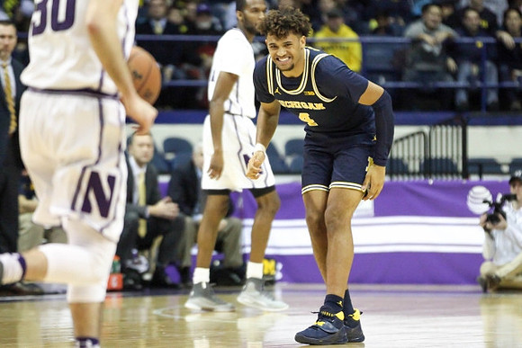 Isaiah Livers (4)