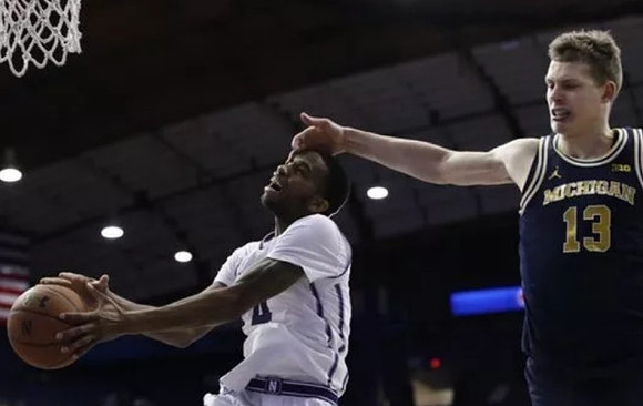 Moritz Wagner (13)