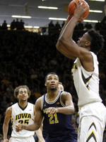 Zak Irvin (21)