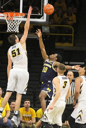 Derrick Walton Jr. (10)