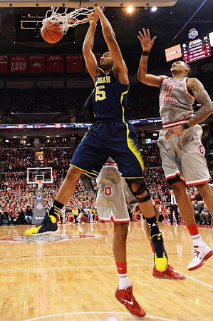 Jon Horford (15)