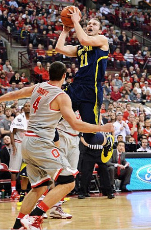 Nik Stauskas (11)
