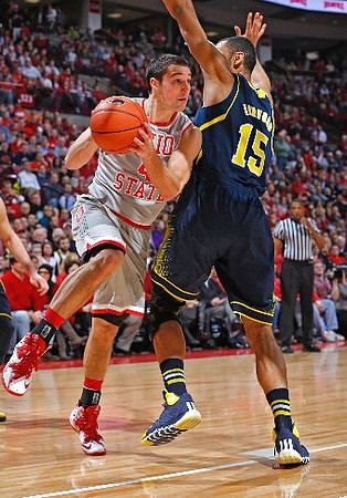 Jon Horford (15)