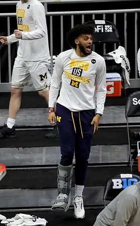 Isaiah Livers (2)