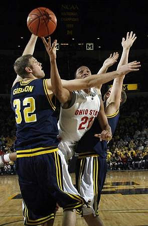 Zack Gibson (32) and Zack Novak (0)