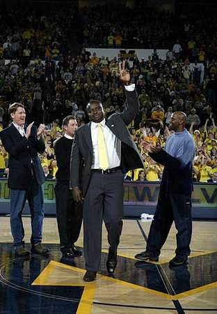 Rumeal Robinson & 1989 National Champion Michigan Wolverines Team