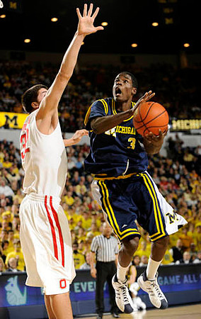 Manny Harris (3)