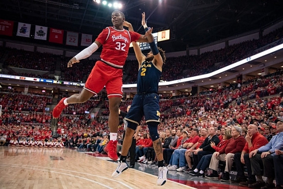 Isaiah Livers (2)
