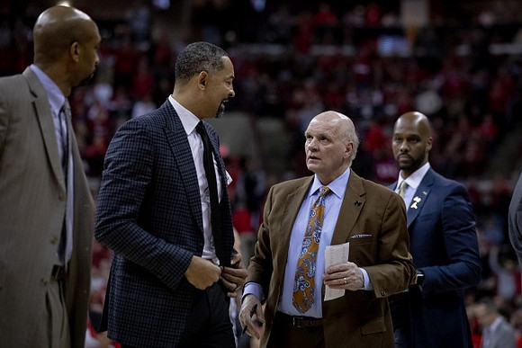 Saddi Washington, Juwan Howard, and Phil Martelli