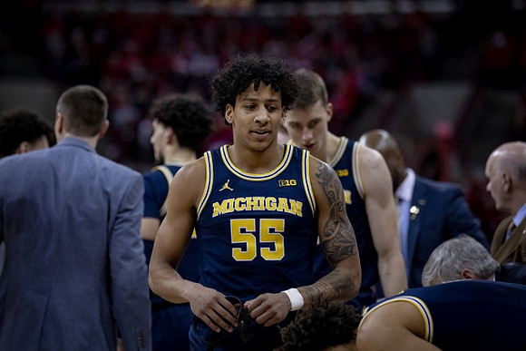 Eli Brooks (55) and Franz Wagner (21)